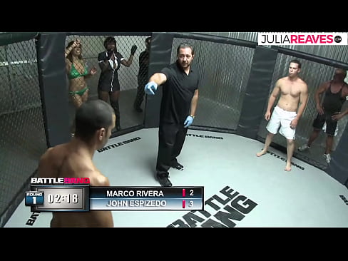 ❤️ Ultimate Fighter fucks wata lamba yarinya dama bayan fada a cikin zobe ❤❌ Batsa ❌❤